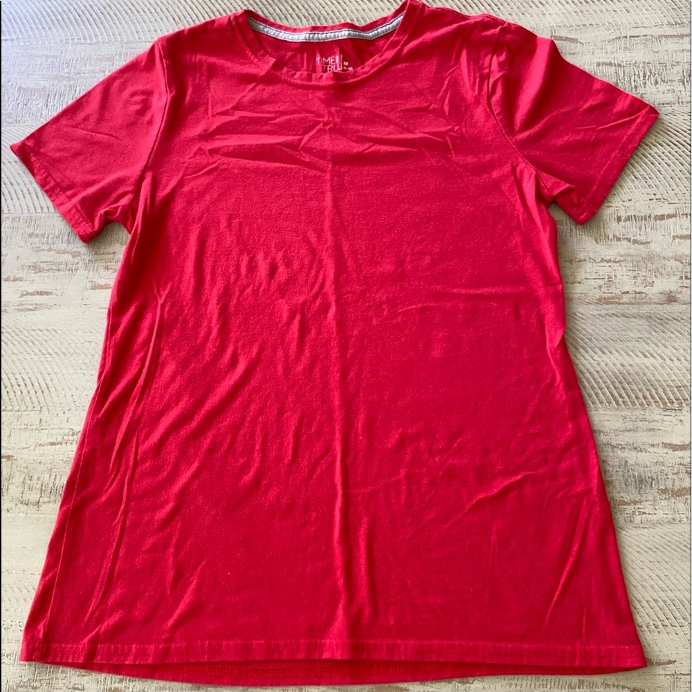 Red shirt. Looks new!
